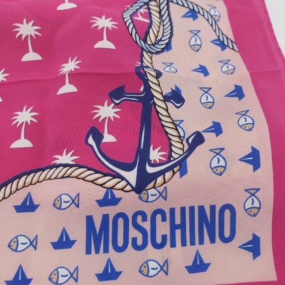 100- MOSCHINO TEDDY BEAR 100% SILK SCARF NWT - Picture 5 of 5